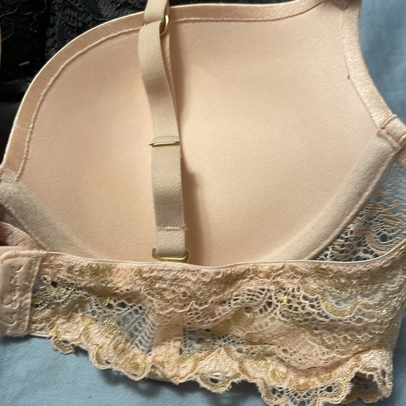 La Senza 2/$30 - Picture 7 of 8